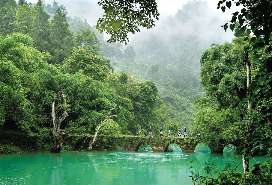●黔南州荔波小七孔。