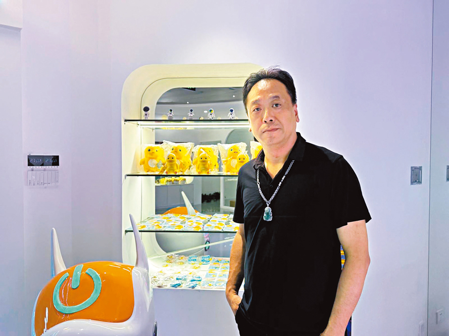 ●羅偉豪。丁寧  攝