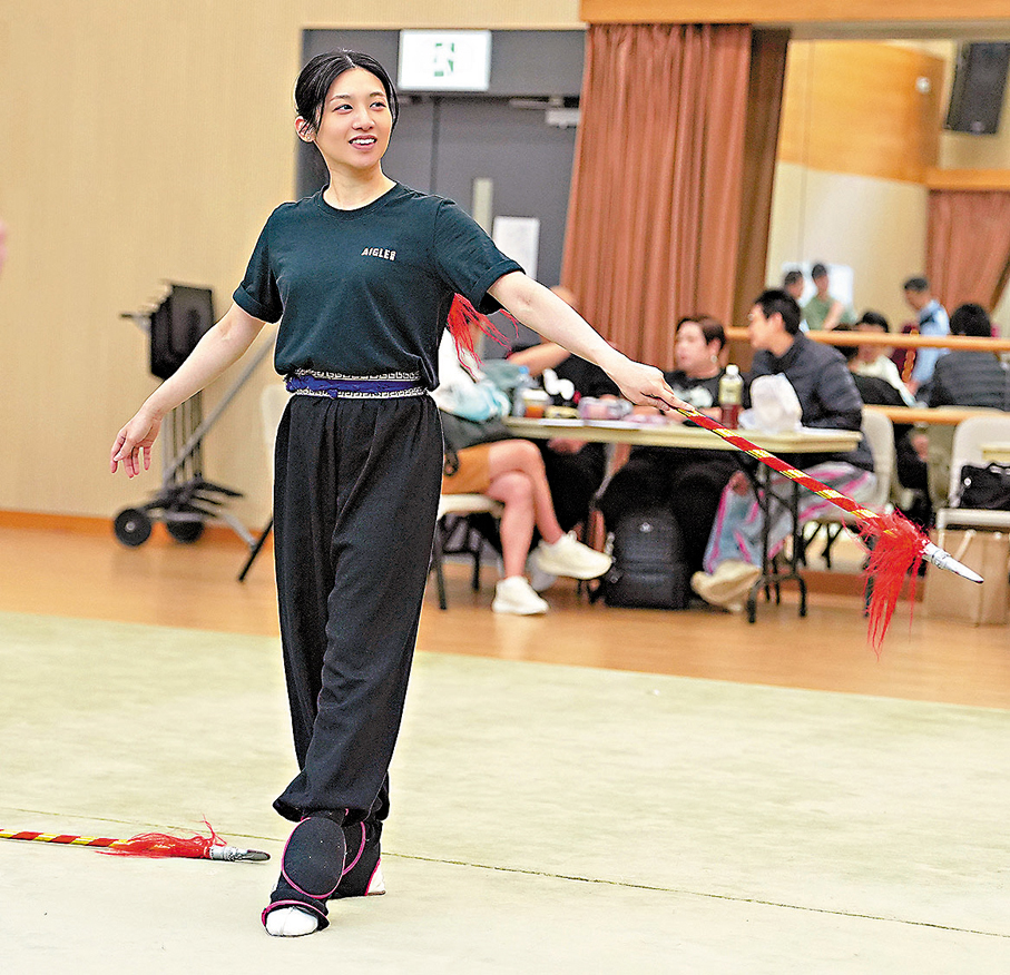 ●梁非同是近年迅速冒起的粵劇界新貴。