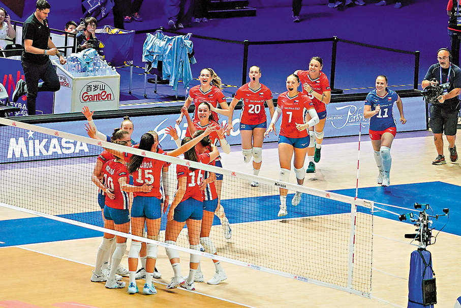 ●捷克合力力保勝利，擊敗泰國。香港文匯報記者葉詩敏 攝