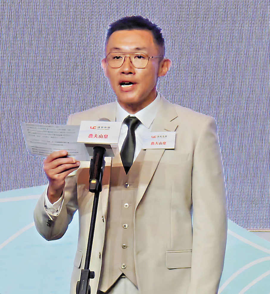 ●凌偉業表示，希望產品未來繼續增加銷售點。 實習記者黃安琪 攝