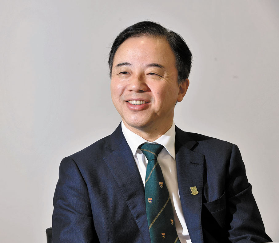 ●港大校長張翔近日接受香港文匯報等媒體訪問。香港文匯報 記者萬霜靈  攝