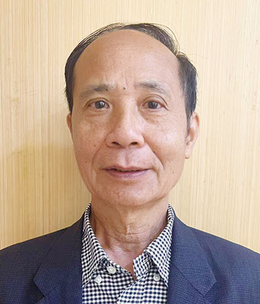 香港草藥遊會長楊根錨：臨床觀察發現，多數市民對中藥顆粒的原料生態缺乏認知。倡議香港中醫師在處方時優先選用嶺南特色草藥，並主動向患者介紹藥材的產地環境與生態特征。