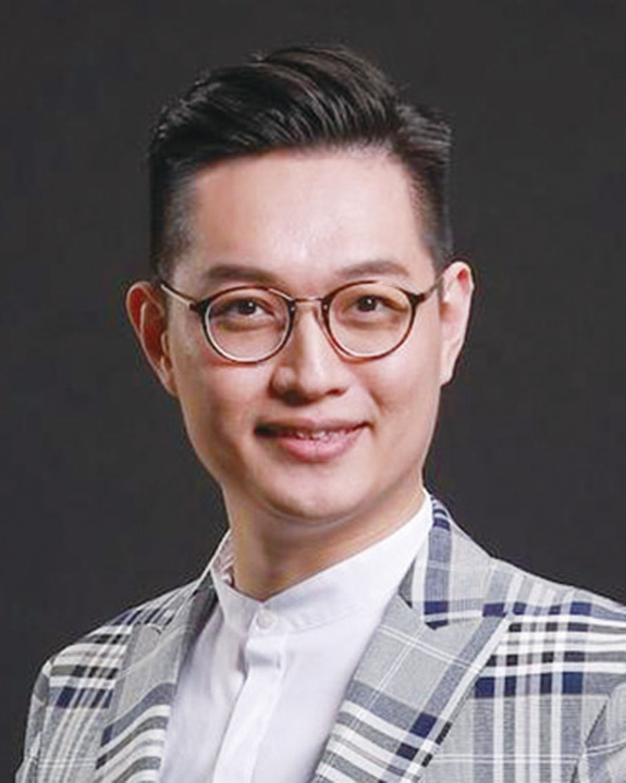 九龍中醫師公會代表莊世華：中藥配方顆粒的研發既保留中醫藥核心療效，又實現即沖即服、定量精準的現代化突破。醫師可藉此強化臨床療效監控，患者亦免於煎藥時間成本與技術門檻，極大提升中醫藥可及性。