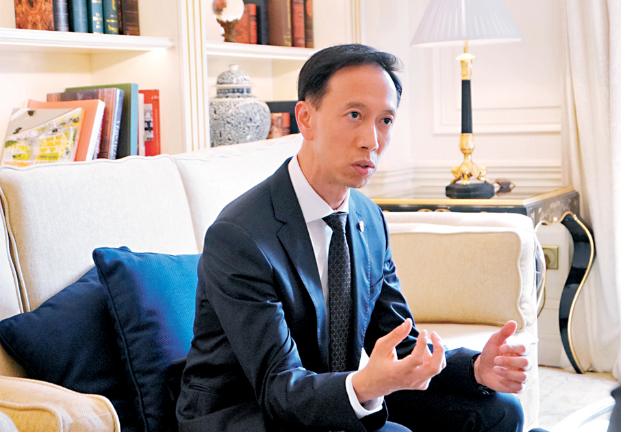 ● 香港科技園公司首席財務總監麥仕傑