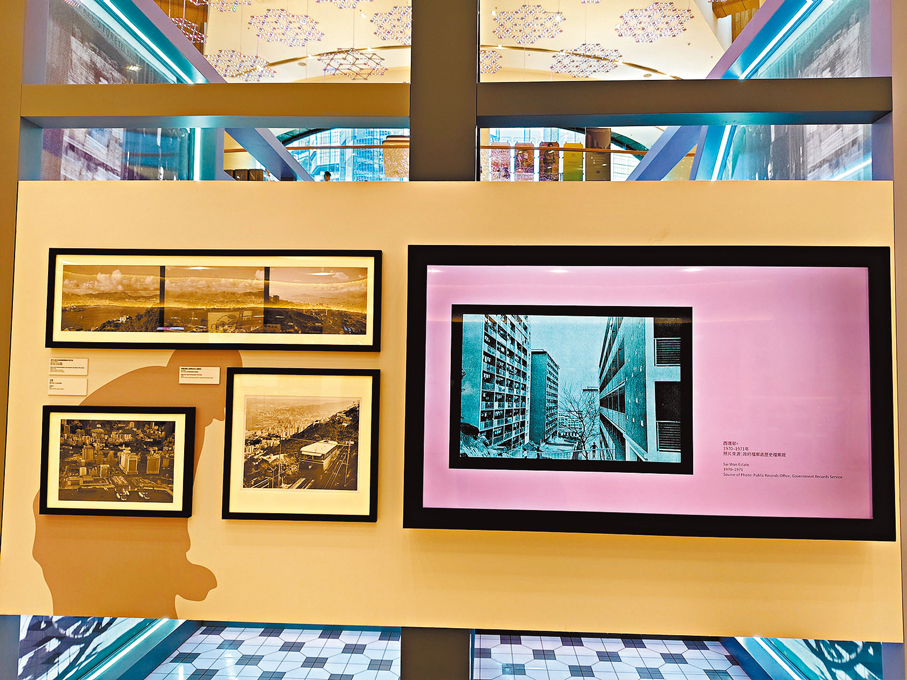 ●場內設液晶顯示屏放映不同的相片。