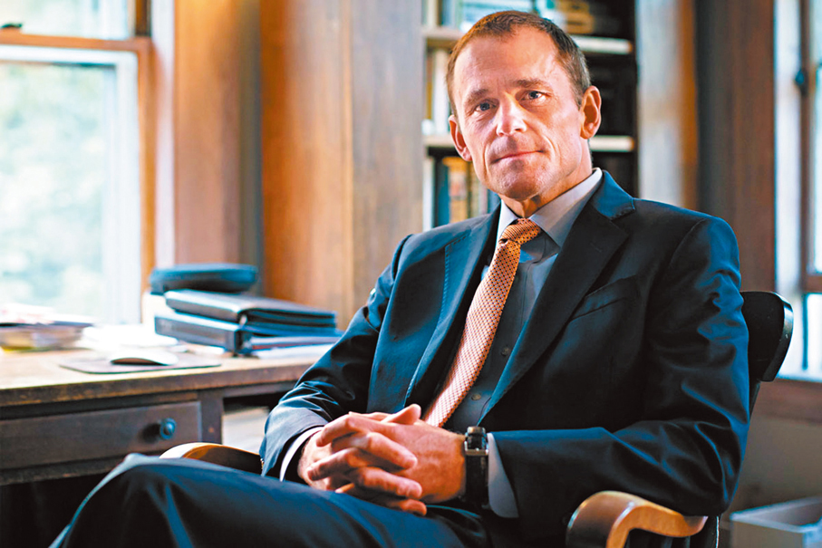 ●弗吉尼亞大學校長瑞恩