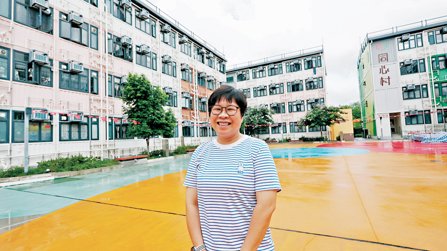 ●阿燕表示，遷入同心村後，不但改善了居住環境，她與其他住戶建立互助網絡，為她打開了新世界。