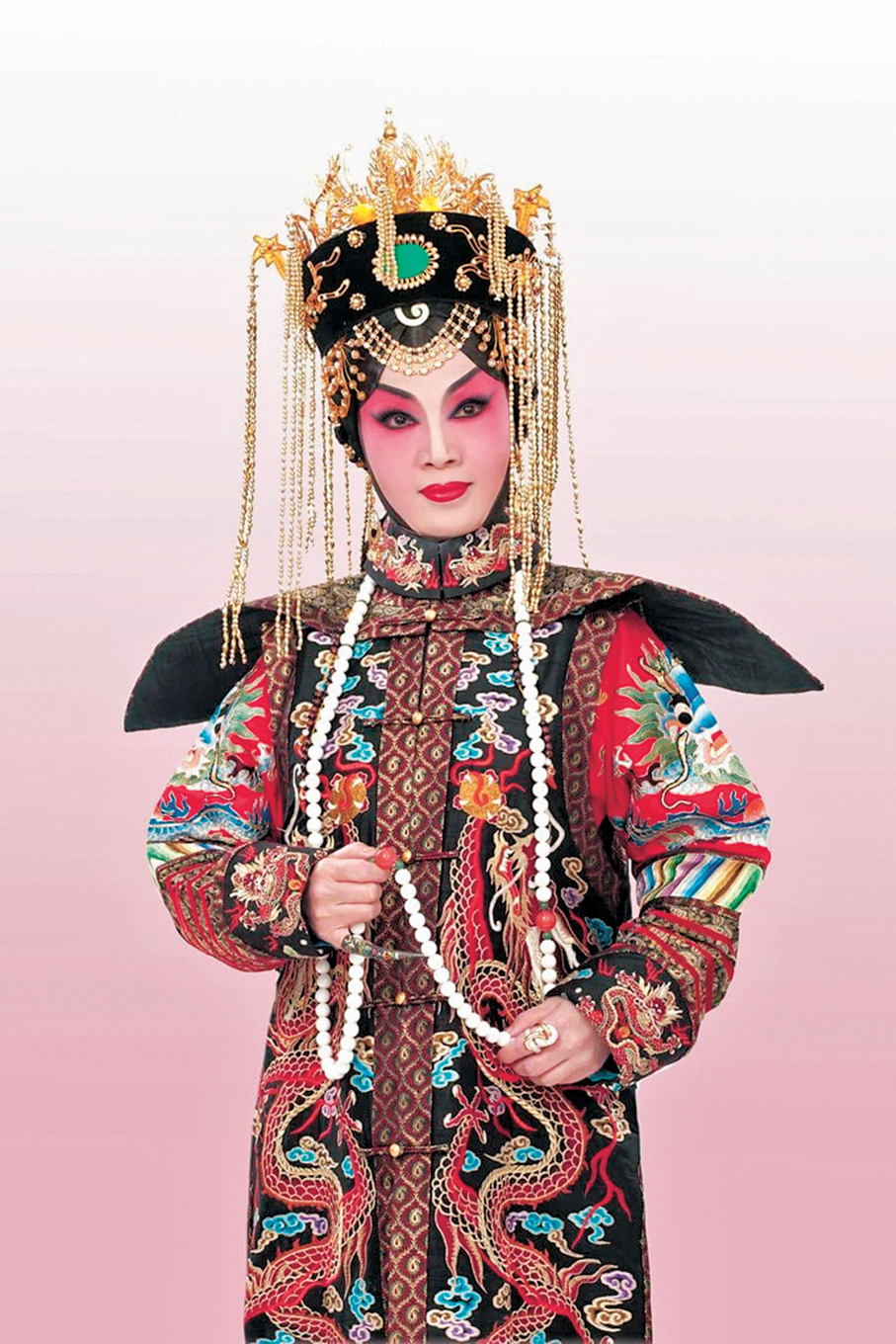 ●尹飛燕既導又演，飾演清代第一美人大玉兒—孝莊皇后。