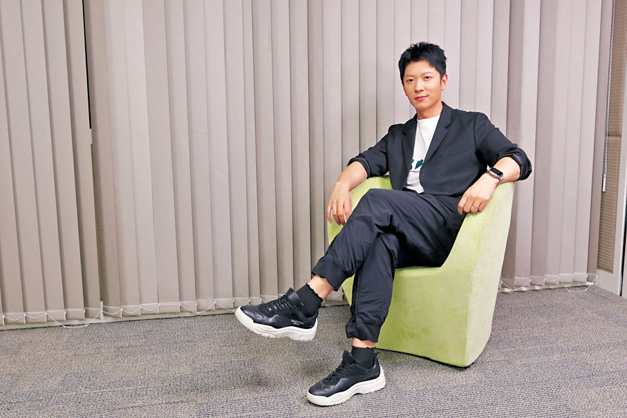 ●高鈞賢坦言當年想多見識，故轉戰內地。