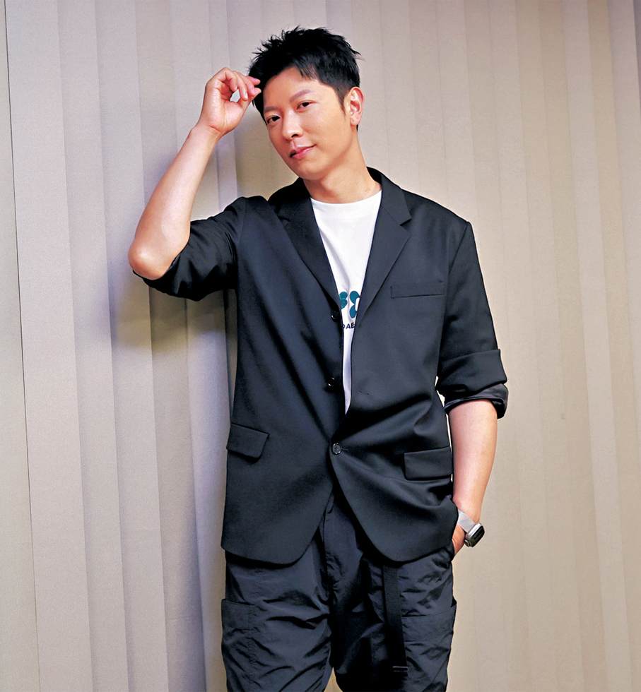 ●高鈞賢曾主動去叩門爭取演出機會。