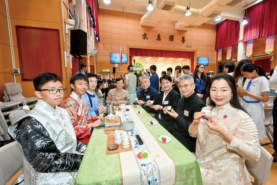 ●現場設有親子奉茶體驗，為家庭增添樂趣。