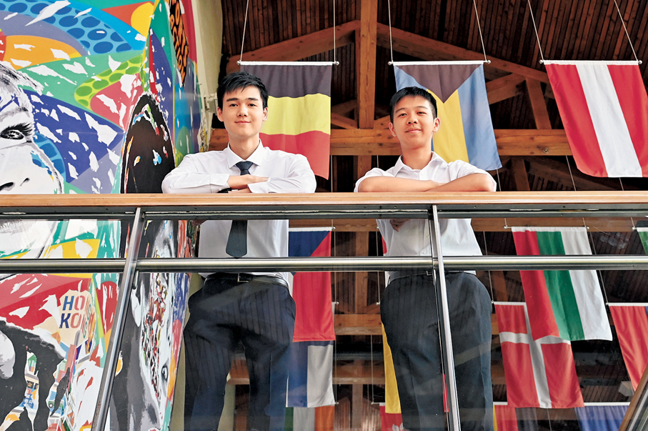 ●香港加拿大國際學校IB狀元,左起:Brendon Lam和Julian Chan。 香港加拿大國際學校供圖