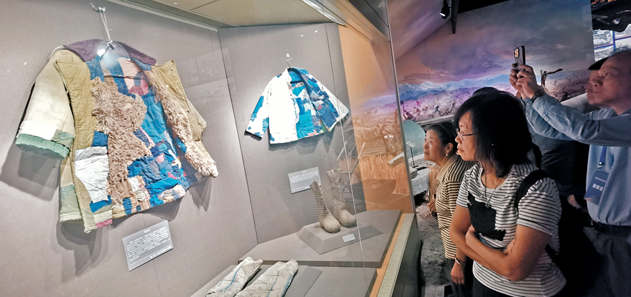 ●初代兵團人的棉衣。