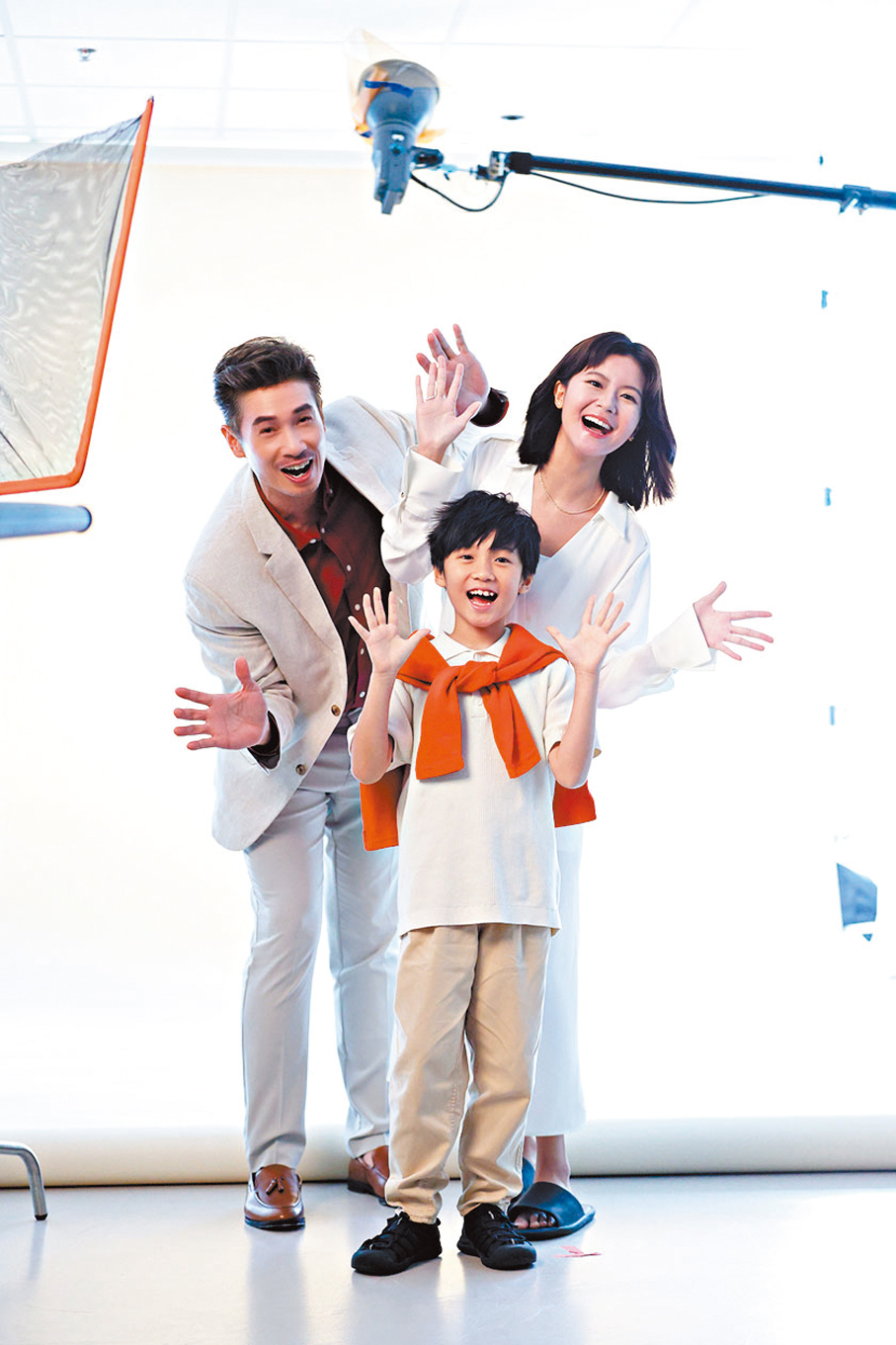 ●陳豪以愛家好男人形象為銀行拍廣告。