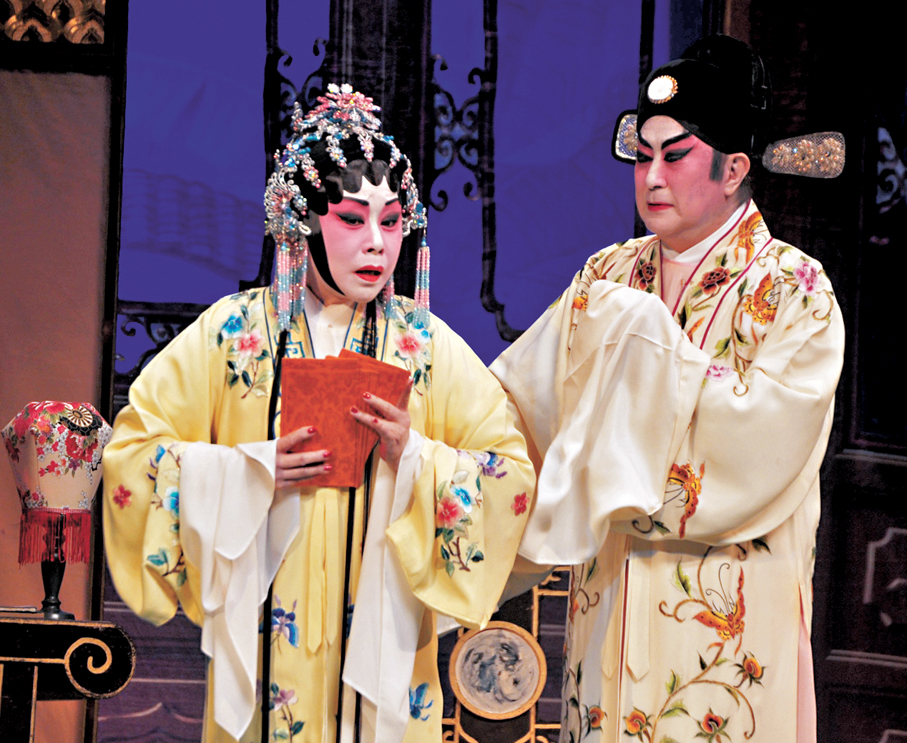 ●吳仟峰與南鳳演《十奏嚴嵩》。