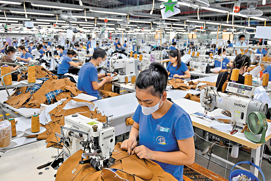 ●越南主要向美國出口服飾、鞋類和電子產品。 法新社