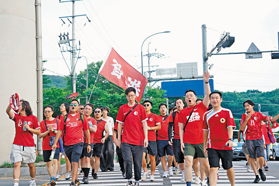 ●「寓睇波於旅遊」的集體作客回憶，對港足球迷而言是良好的體驗。