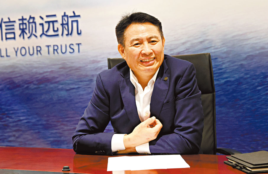 ●招商輪船總輪機長吳建移