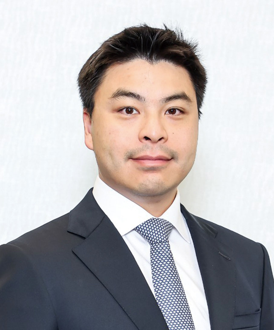 ●清遠市政協常委、香港清遠社團總會主席、建滔集團執行董事張家成