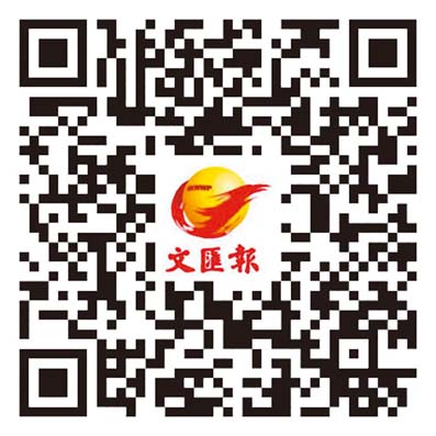 書展 │ 卓永興參觀大文集團攤位 偶遇專欄作家屈穎妍