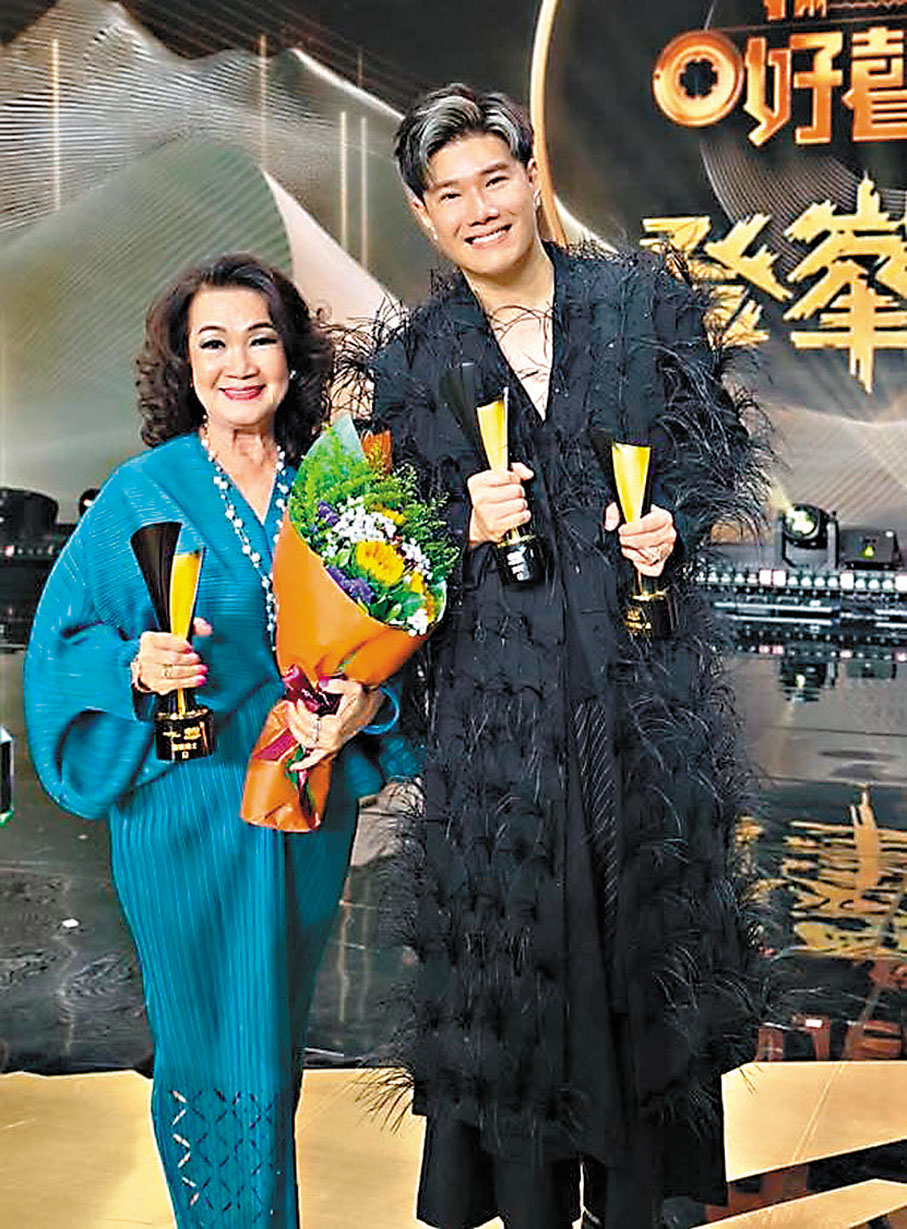 ●今年5月，張與辰奪《中聲3》亞軍，其母到場見證。