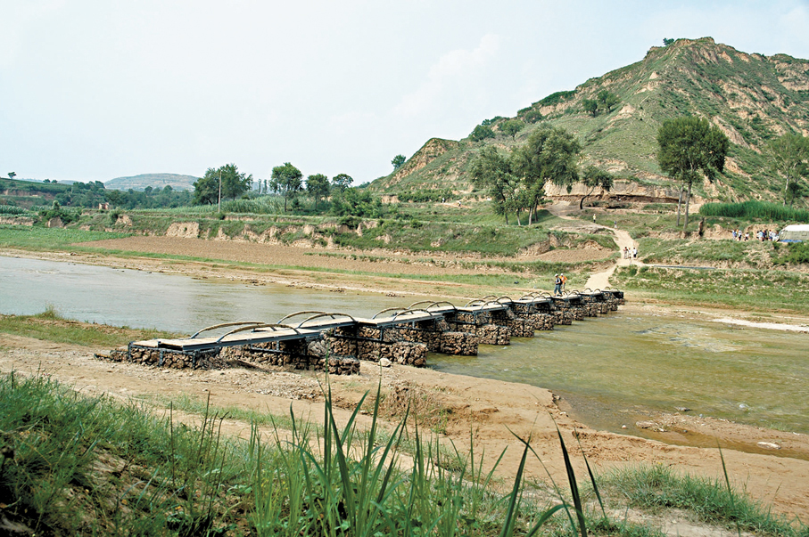 ●毛寺村無止橋，建於2005年夏。 受訪者供圖