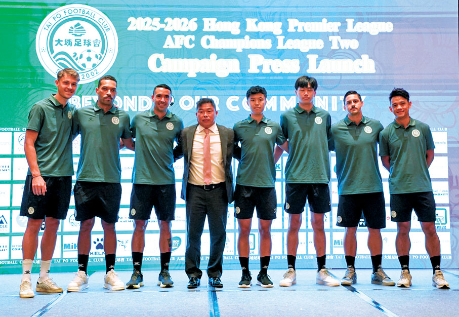 ●大埔7名新兵齊齊亮相。香港文匯報記者張發兒  攝