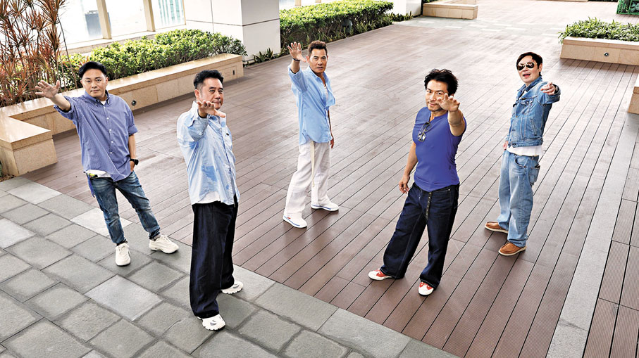 ●Hey Brother 五兄弟齊心勇闖樂壇。