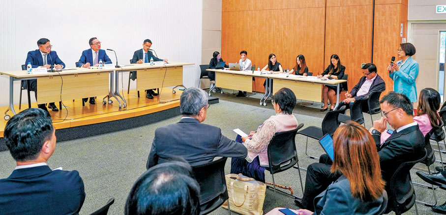 ●律政司舉辦2025年施政報告諮詢會。林定國Fb圖片