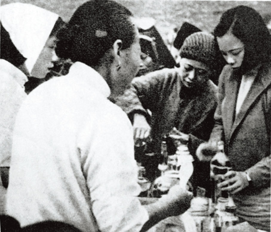 ●香港的義務醫護為難民看病。 網上圖片