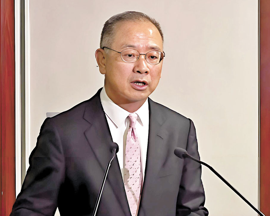 香港金管局總裁余偉文