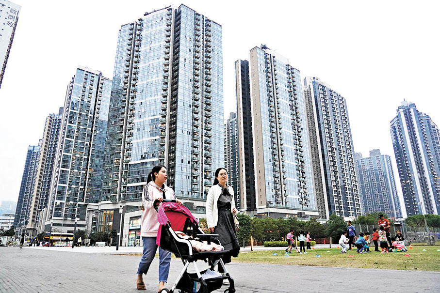 ●今年樓價升幅擴大，CCL至今累升0.87%。圖為啟德樓盤。香港文匯報記者曾興偉  攝