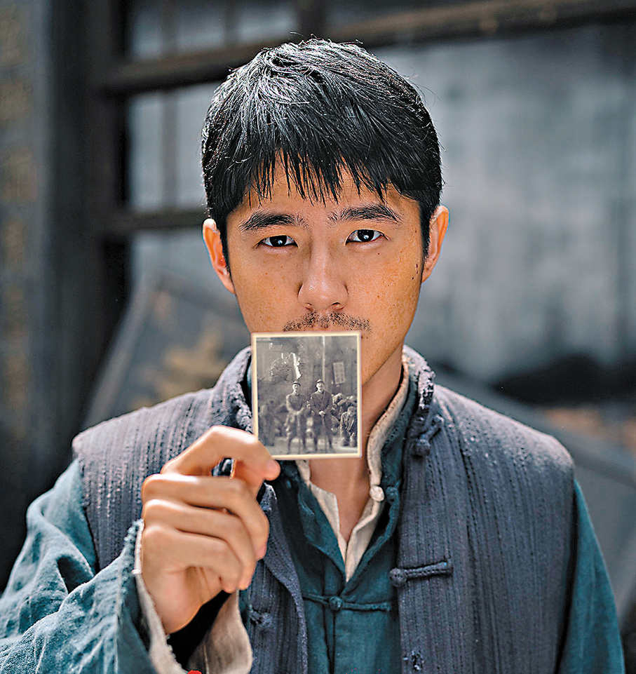 ●劉昊然飾演照相館的阿昌。