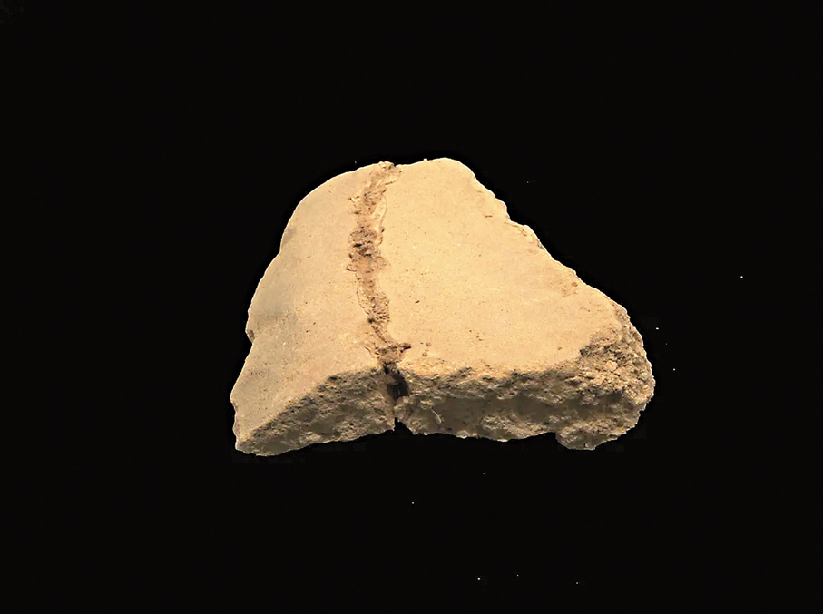 ●莫爾寺遺址出土的泥瓦。