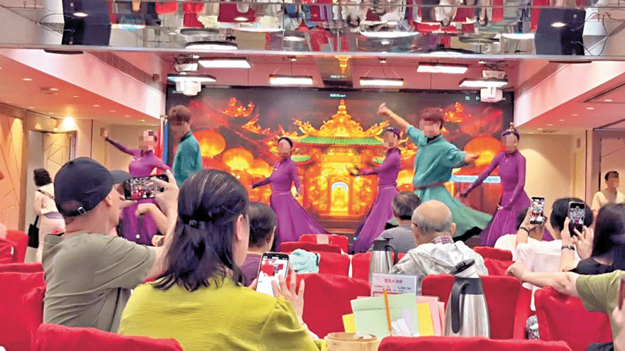 ●6名訪港旅客在觀塘恒生大酒樓表演蒙古舞蹈及雜技。 網上圖片