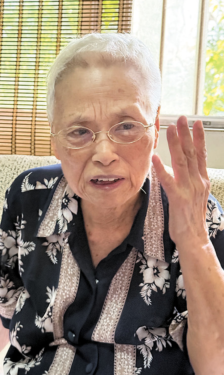 ●李以莊在1978年至1983年間訪問了70多名東江縱隊戰士。香港文匯報記者黃寶儀  攝