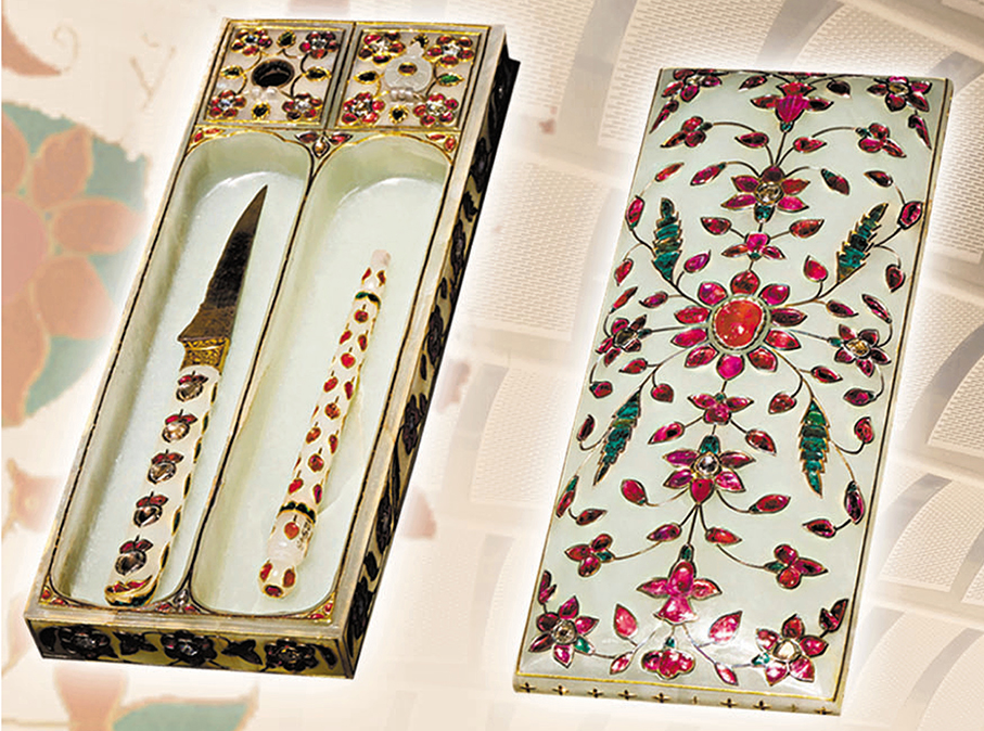 ●文具盒及用具,莫臥兒王朝,約 1700 年。維多利亞與艾爾伯特博物館藏