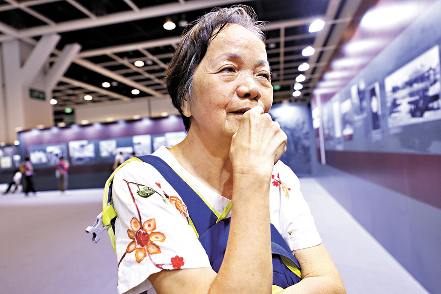 ●許女士。香港文匯報記者萬霜靈  攝