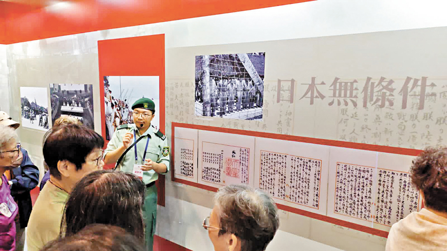 ●香港青少年軍總會的年輕講解員認真投入導賞工作。香港青少年軍總會Fb圖片