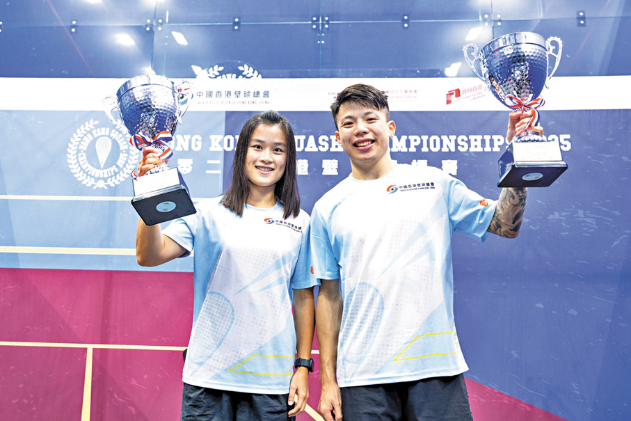 ●兩名冠軍球手合照。  大會圖片