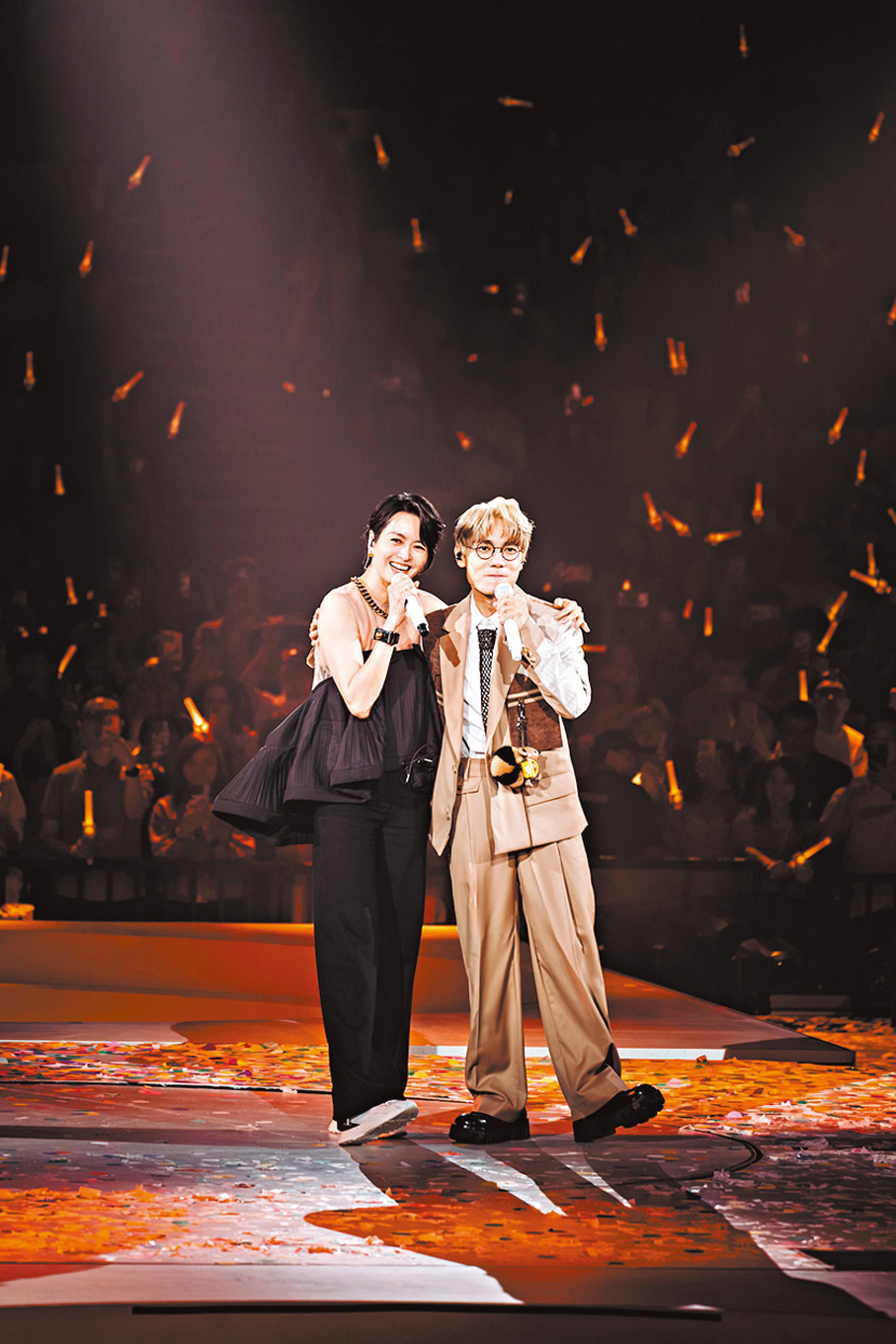 ●梁詠琪前晚擔任林家謙演唱會表演嘉賓。