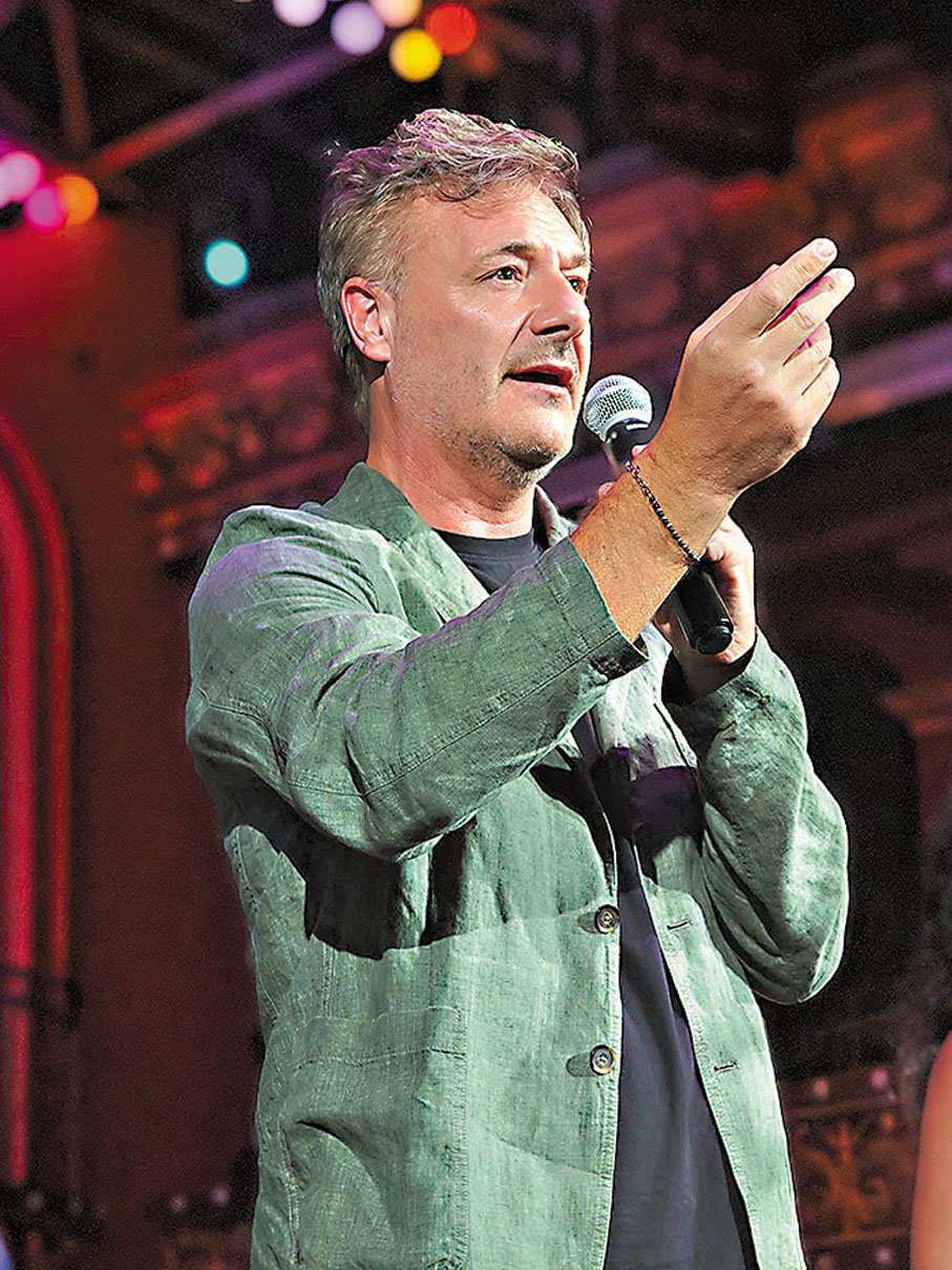 ●《神曲》導演、編劇、維吉爾飾演者安德烈亞·奧爾蒂斯