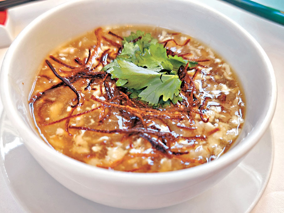 ●十二年陳皮花膠燕窩羹食得健康