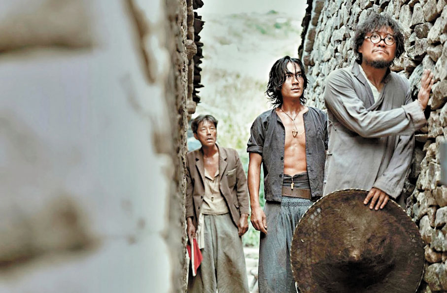 ●(右起)陳明昊與朱一龍在戲中展現細膩的演技。