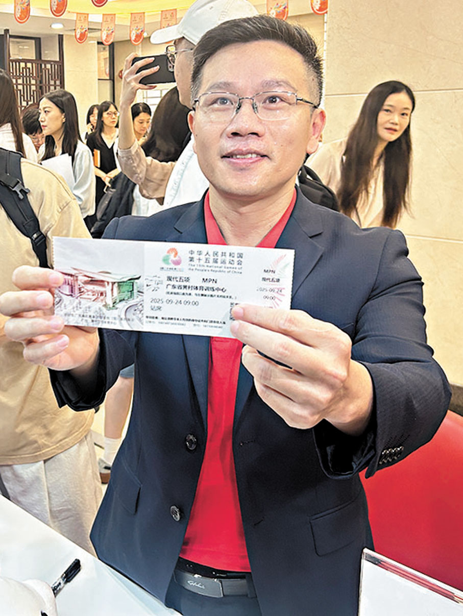 ●廣州市民陳先生　香港文匯報記者敖敏輝 攝
