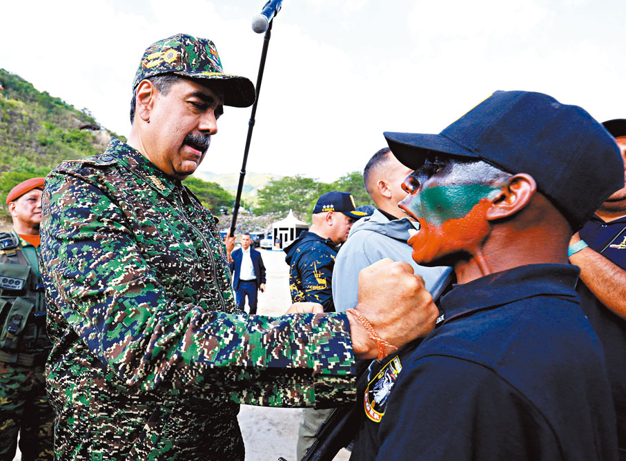●馬杜羅動員超過450萬名民兵，協助捍衛主權。 路透社