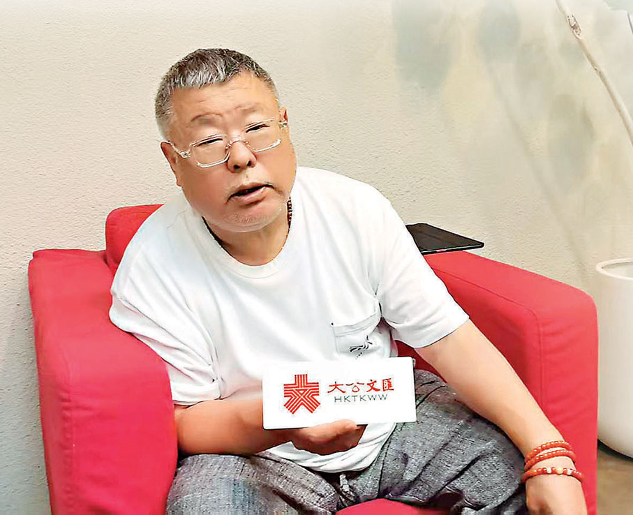 ●導演高群書透露，影片將開啟農村免費放映。香港文匯報記者馬曉芳  攝