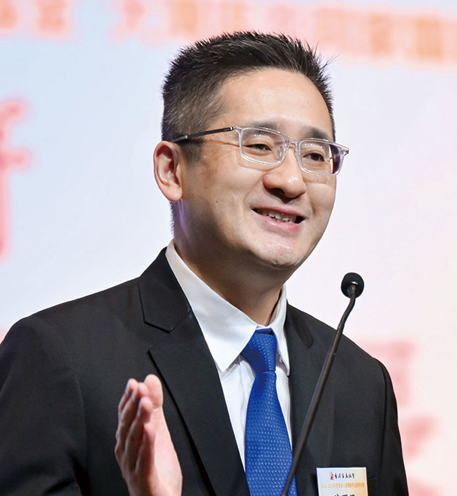 ●香港特區政府商務及經濟發展局副局長陳百里致辭。