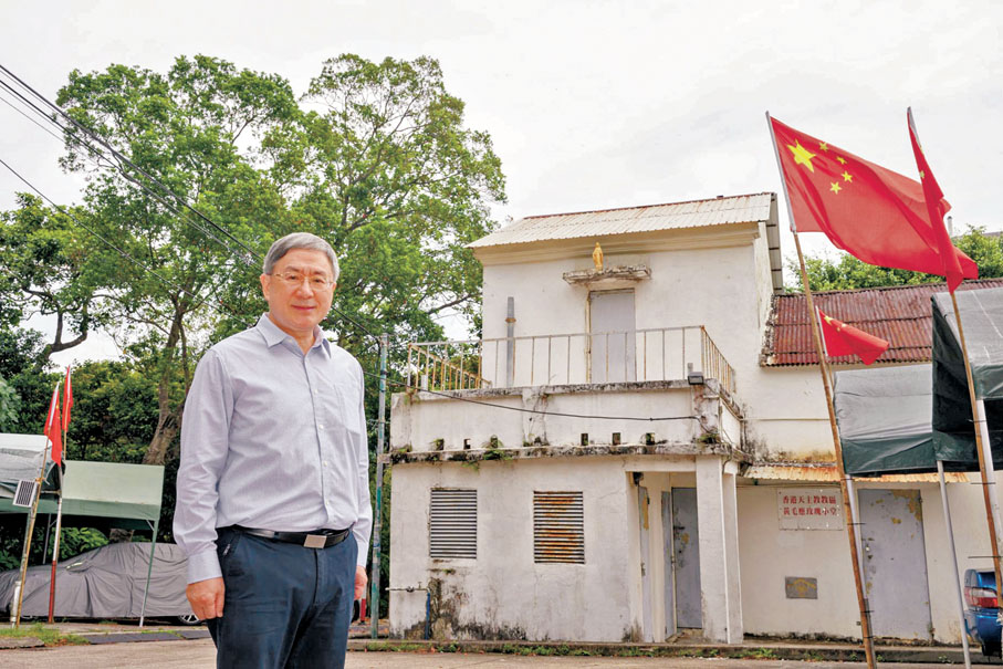 ●卓永興走訪位於西貢的兩個抗戰遺址。卓永興Fb圖片